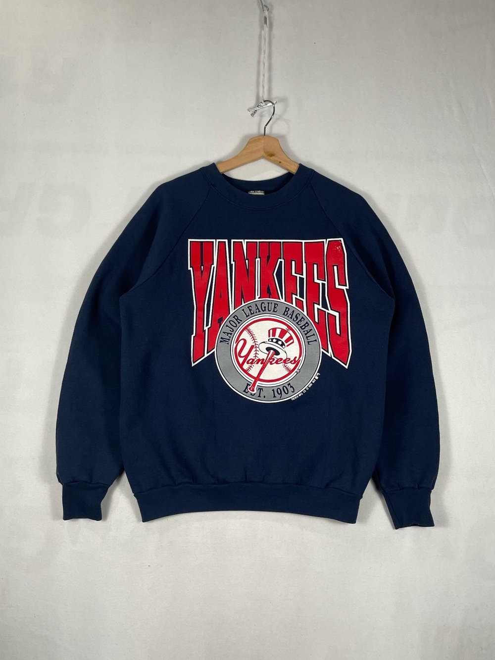 Vtg 1990 Fruit of the Loom Yankees Trench MFG Navy Raglan Sweatshirt USA Sz L